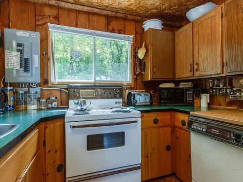 40 Hide Away Lane, Crossburn, NS - Indoor Photo Showing Kitchen