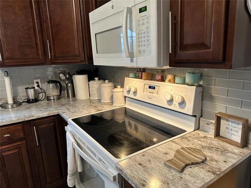 77 Conception Bay Highway, Lakeview, NL - Indoor Photo Showing Kitchen