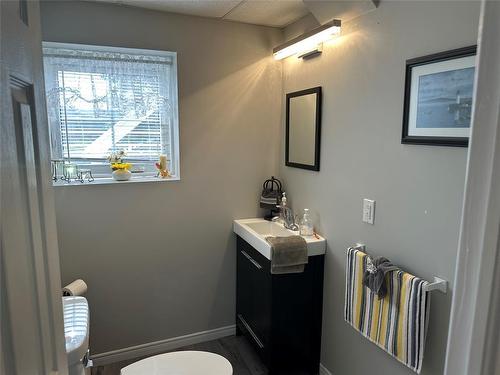 77 Conception Bay Highway, Lakeview, NL - Indoor Photo Showing Bathroom