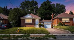 14 Valdane Drive  Toronto, ON M1L 2E9