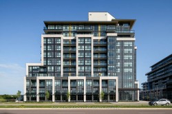 222-395 Dundas Street WOakville, ON L6M 5R8