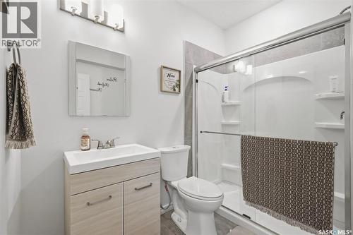 351 Kolynchuk Manor, Saskatoon, SK - Indoor Photo Showing Bathroom