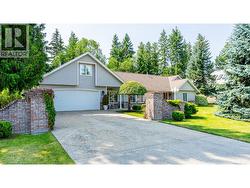 2592 Alpen Paradies Road Unit# 29  Blind Bay, BC V0E 1H1