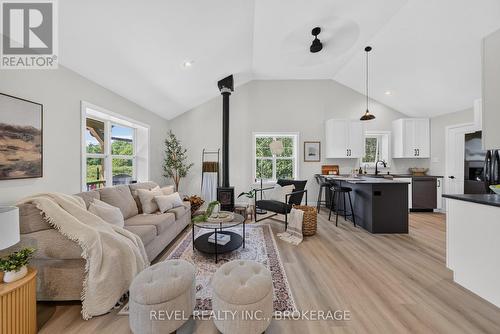 106 Long Point Road, Leeds And The Thousand Islands, ON - Indoor