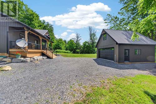106 Long Point Road, Leeds And The Thousand Islands, ON - Outdoor