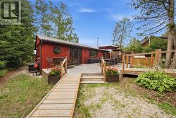 111 WILSON Drive Georgian Bluffs, ON N0H 2T0