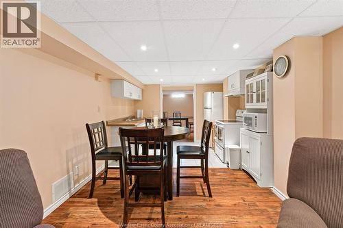 3537 Woodward Boulevard, Windsor, ON - Indoor Photo Showing Dining Room
