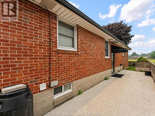 814 Watson Avenue, Windsor, ON - Outdoor With Exterior