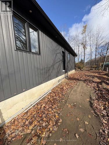 49 Beaufort Crescent, Tiny, ON - Outdoor