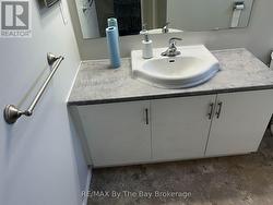 Renovated Main Level Unit - 