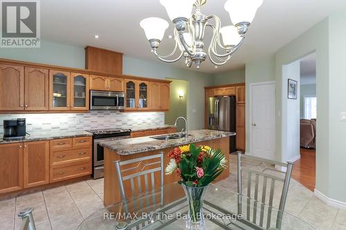 60 Martyn Drive, Wasaga Beach, ON - Indoor Photo Showing Kitchen With Double Sink