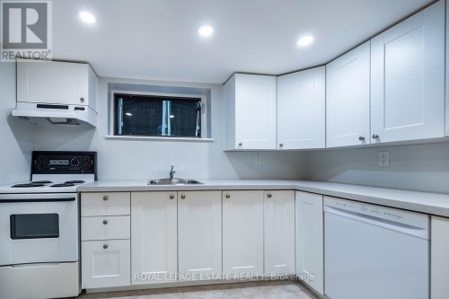 103 Aylesworth Avenue, Toronto, ON 