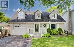 292 GRAND RIDGE Drive  Cambridge, ON N1S 4X1