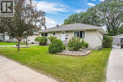 1309 I AVENUE N  Saskatoon, SK S7L 2J1