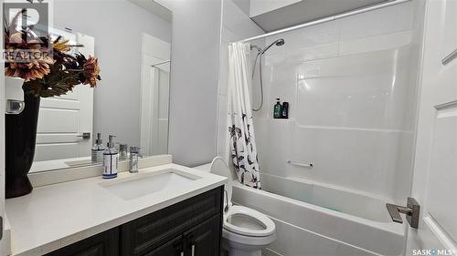 126 Bolstad Way, Saskatoon, SK - Indoor Photo Showing Bathroom