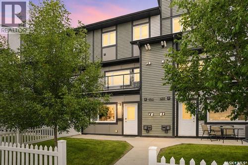 321 620 Cornish Road, Saskatoon, SK - Outdoor