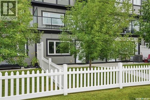 321 620 Cornish Road, Saskatoon, SK - Outdoor
