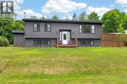 99 George Street  Grand Bay-Westfield, NB E2K 2H3
