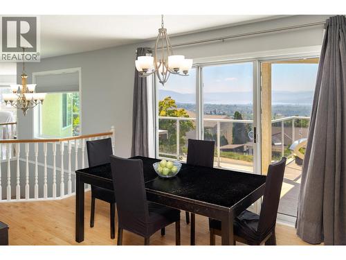 877 Toovey Road, Kelowna, BC - Indoor Photo Showing Dining Room