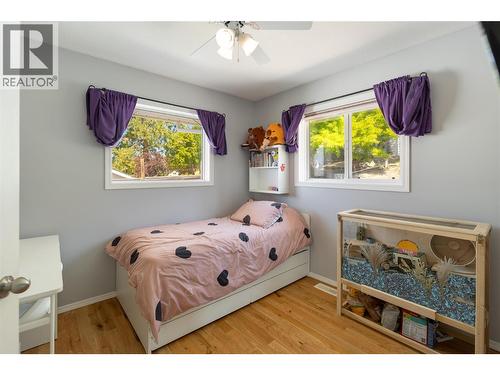 877 Toovey Road, Kelowna, BC - Indoor Photo Showing Bedroom