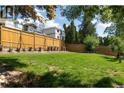 877 Toovey Road, Kelowna, BC - Outdoor