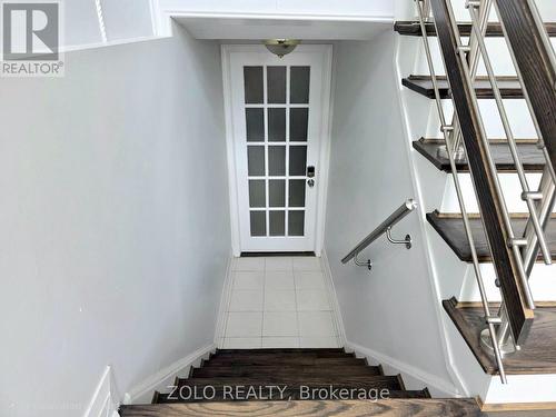 4233 Greybrook Crescent, Mississauga, ON - Indoor Photo Showing Other Room