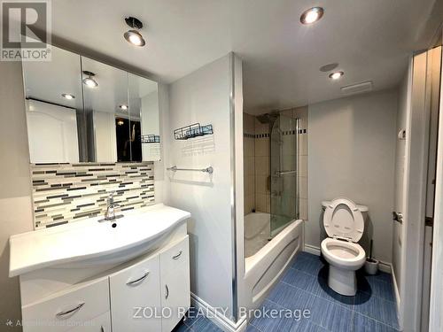 Renovated Washroom - 4233 Greybrook Crescent, Mississauga, ON - Indoor Photo Showing Bathroom