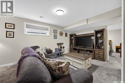 5157 Buckingham Drive E, Regina, SK - Indoor