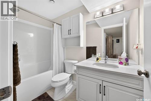 5157 Buckingham Drive E, Regina, SK - Indoor Photo Showing Bathroom