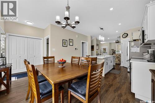 5157 Buckingham Drive E, Regina, SK - Indoor Photo Showing Dining Room