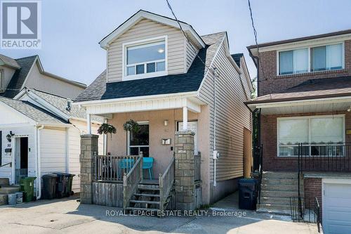82 August Avenue, Toronto, ON - Outdoor
