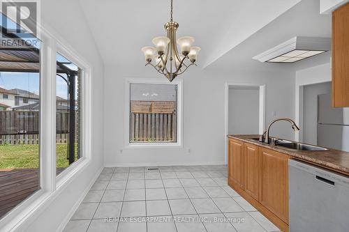 21 Springgarden Crescent, Hamilton, ON - Indoor Photo Showing Kitchen With Double Sink