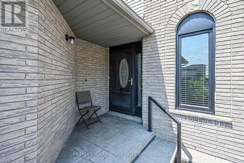 21 Springgarden Crescent, Hamilton, ON - Outdoor