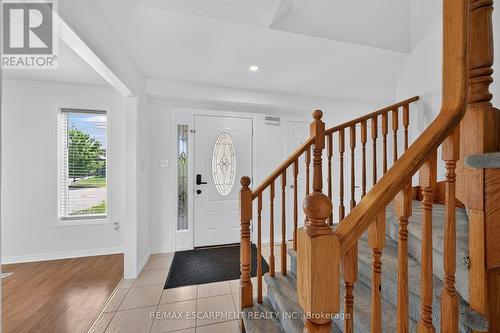 21 Springgarden Crescent, Hamilton, ON - Indoor Photo Showing Other Room