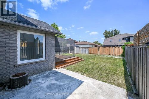 21 Springgarden Crescent, Hamilton, ON - Outdoor
