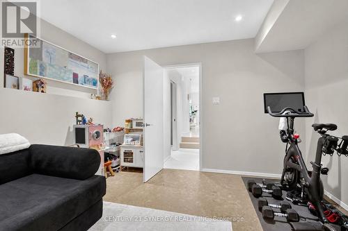 Main floor flex room - 24 Stonehurst Avenue, Ottawa, ON - Indoor Photo Showing Gym Room