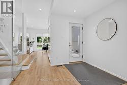Foyer - 
