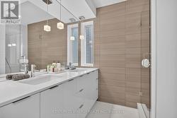 Master Ensuite - 
