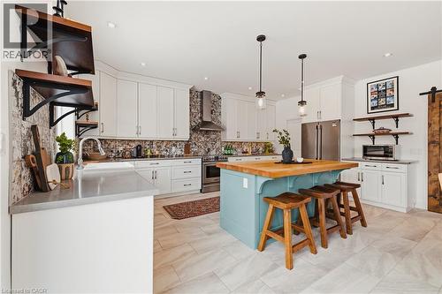 157 Ridgeview Drive, Drayton, ON - Indoor Photo Showing Kitchen With Upgraded Kitchen