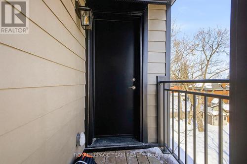 B - 7 GWYNNE AVENUE , Ottawa, Ontario K1Y 1X1 2