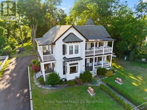 14 CATHARINE STREET  Port Colborne (Sugarloaf), ON L3K 4J7