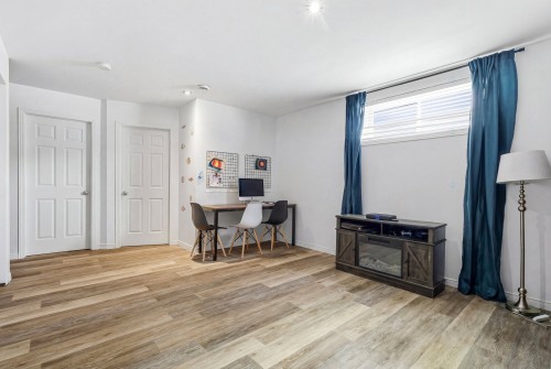 Salle familiale - 731 Rue Des Huards, Contrecoeur, QC - Indoor