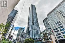 4207 - 180 UNIVERSITY AVENUE Toronto, ON M5H 0A2