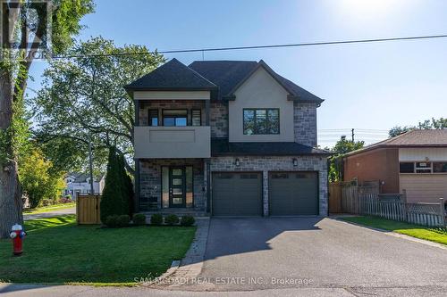 1196 Strathy Avenue, Mississauga, ON - Outdoor