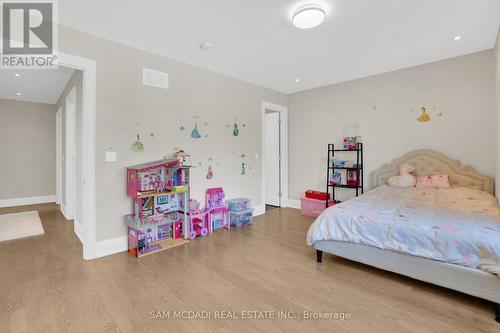 1196 Strathy Avenue, Mississauga, ON - Indoor Photo Showing Bedroom