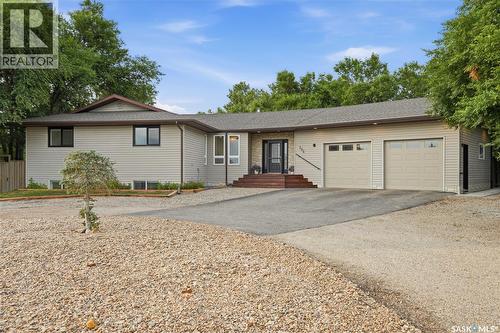 306 Valleyview Boulevard, Caronport, SK - Outdoor