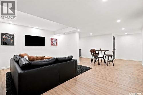 306 Valleyview Boulevard, Caronport, SK - Indoor