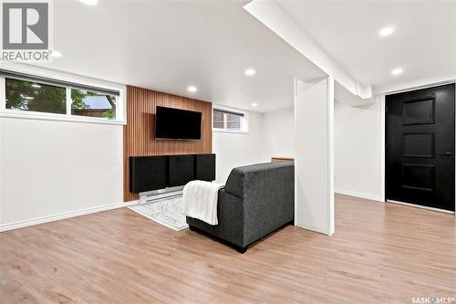 306 Valleyview Boulevard, Caronport, SK - Indoor