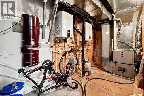 306 Valleyview Boulevard, Caronport, SK - Indoor Photo Showing Basement