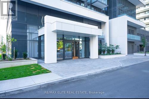 Ph 10 - 105 Oneida Crescent, Richmond Hill, ON - Outdoor